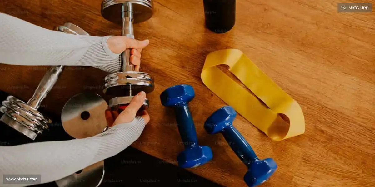 MKsportsapp🧗‍♂️攀登吧！顶峰的风景属于勇敢者！